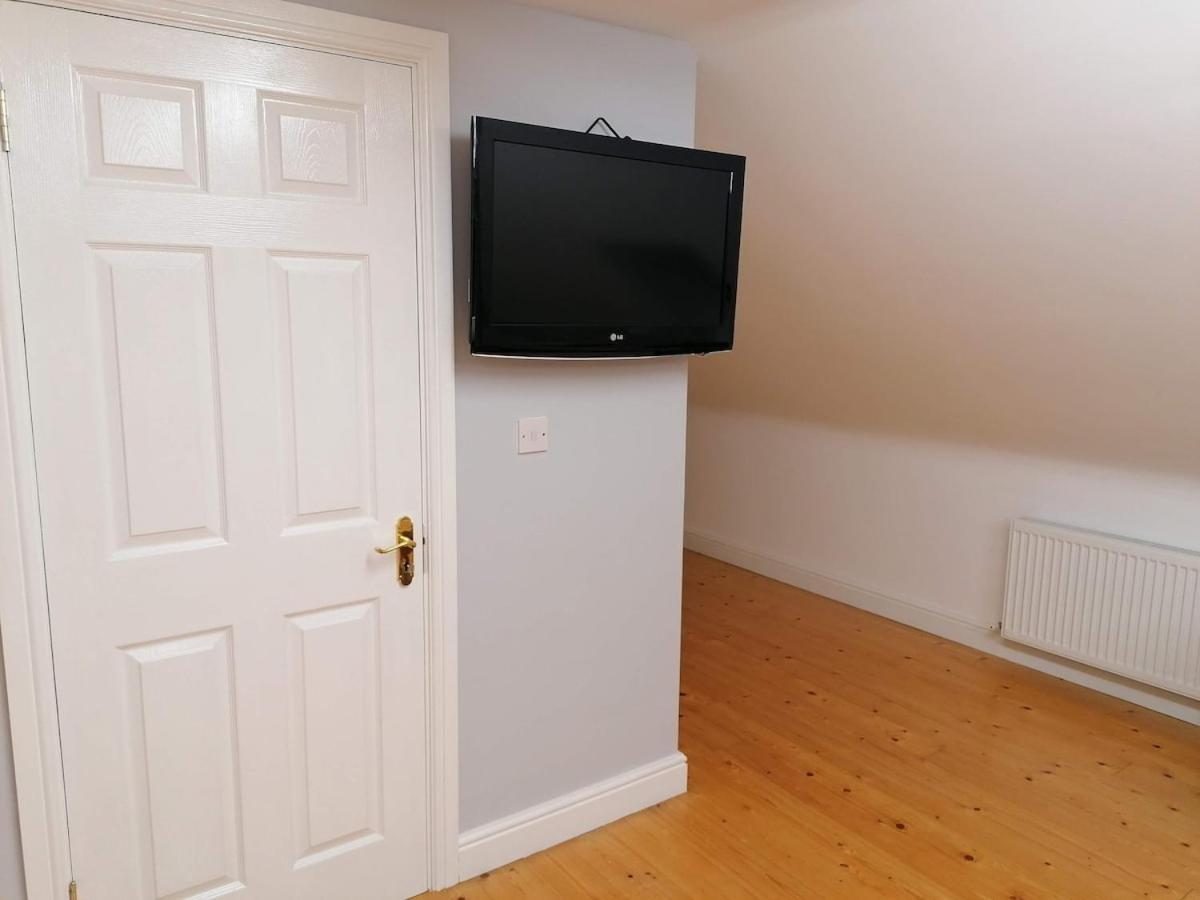Bayview Apartment *